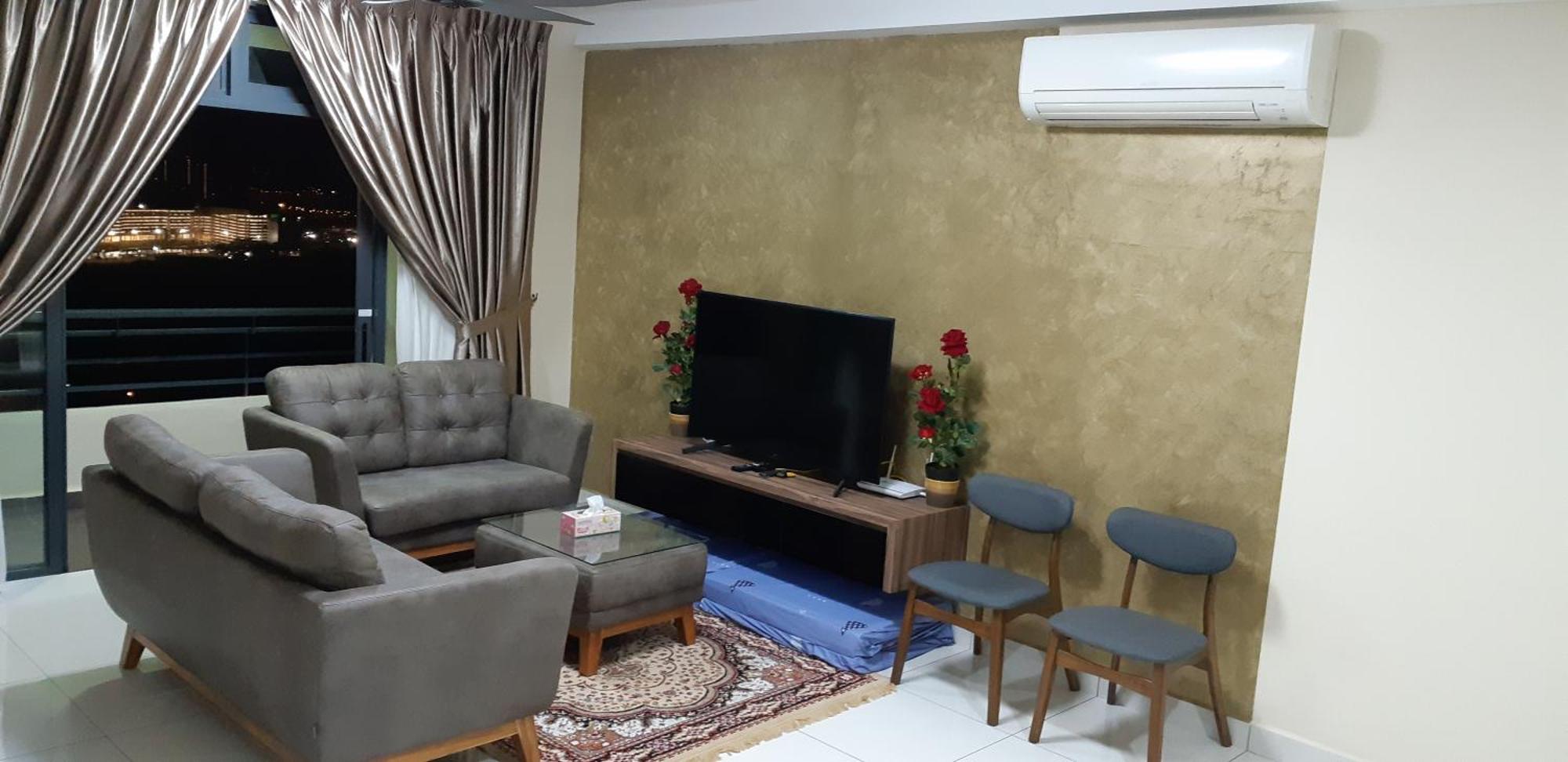 1tebrau Residences, N-24-01, Block B, 1 Tebrau Apartment
